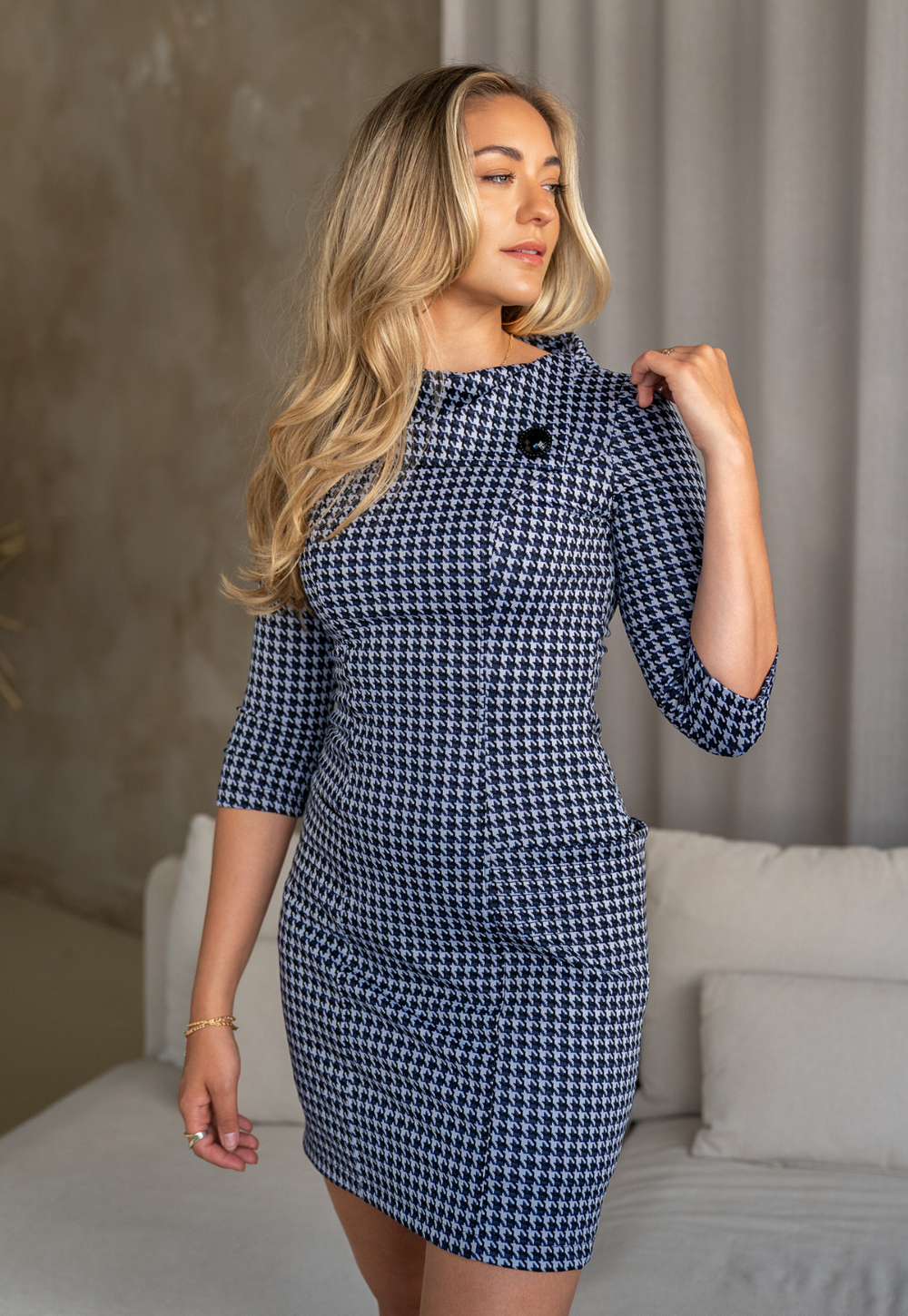 Priscilla Black & Blue