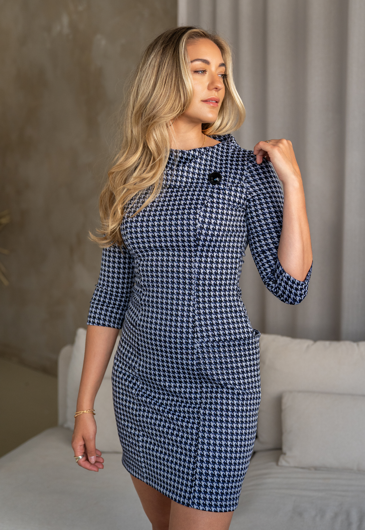 Priscilla Black & Blue